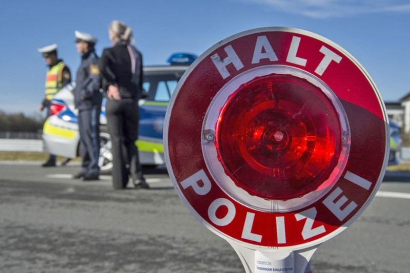 В Германии задержали авто с белорусом, украинцем и тремя индийцами